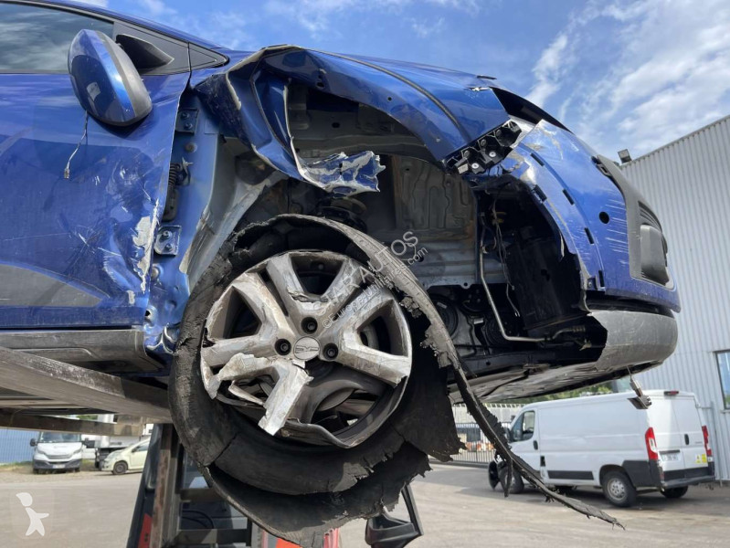 عربة نفعية Dacia