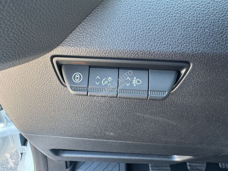 Nyttofordon Nissan 3T5 2L 150 N-CONNECTA ROUE...