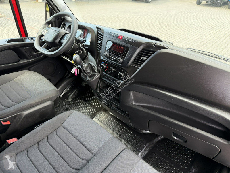 Лекотоварен автомобил Iveco