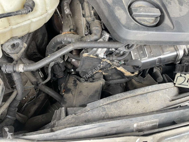 عربة نفعية BMW