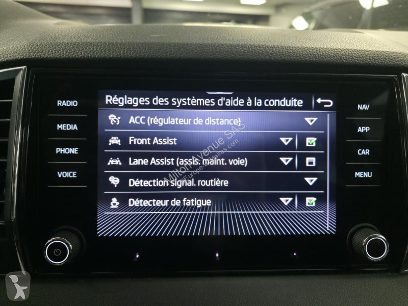 عربة نفعية Skoda KAROQ 2.0 TDI SCR - 116 - BV...