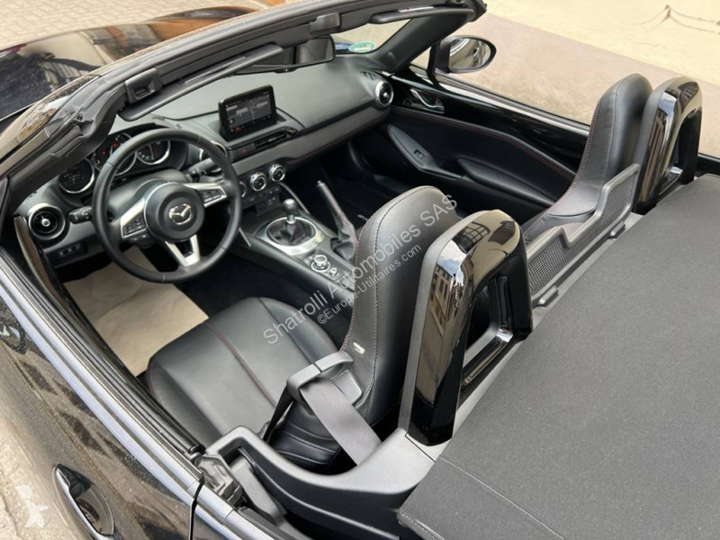 Samochód dostawczy Mazda Cabriolet (4) 2.0...