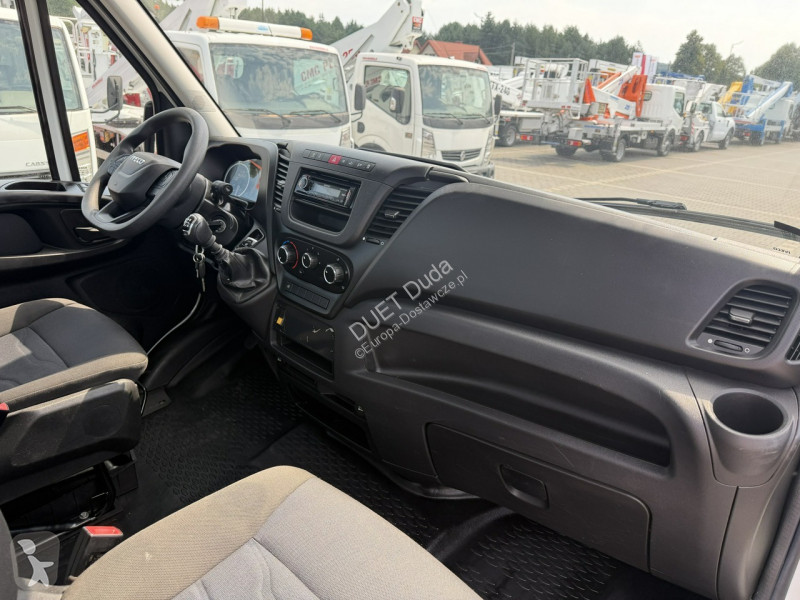 Furgoneta Iveco 35S14