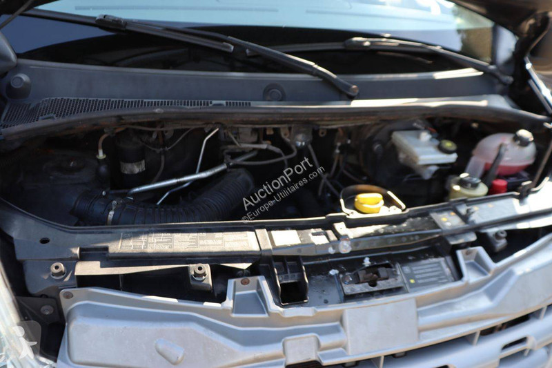 Furgoneta Renault DCI 150