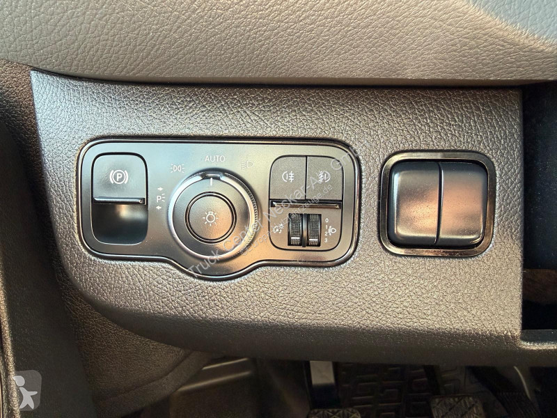 عربة نفعية Mercedes 316 StHz Klima AHK Kamera...