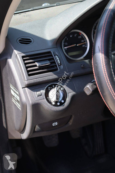 عربة نفعية Mercedes CDI C-Klasse