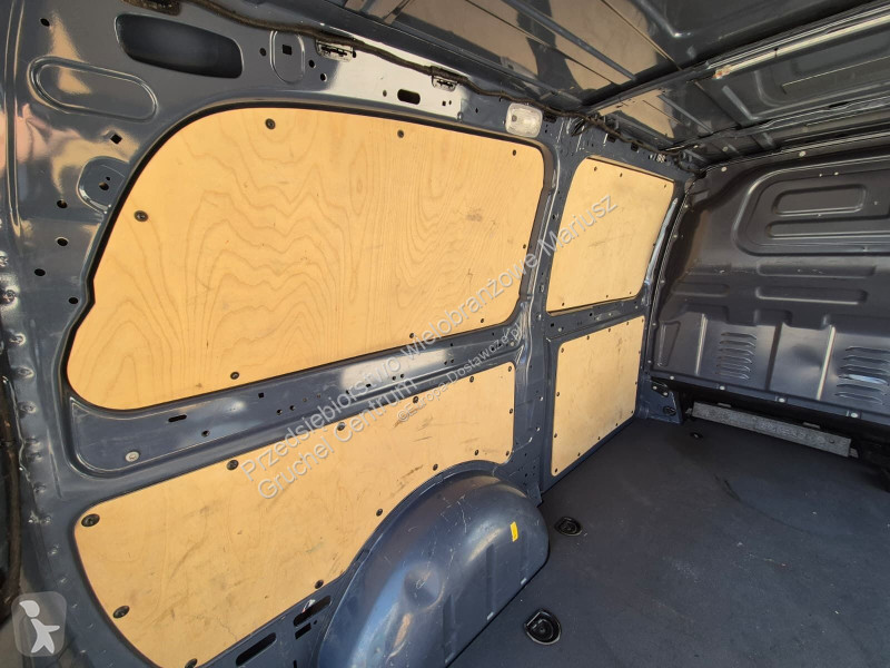 Лекотоварен автомобил Mercedes Vito 110 CDi