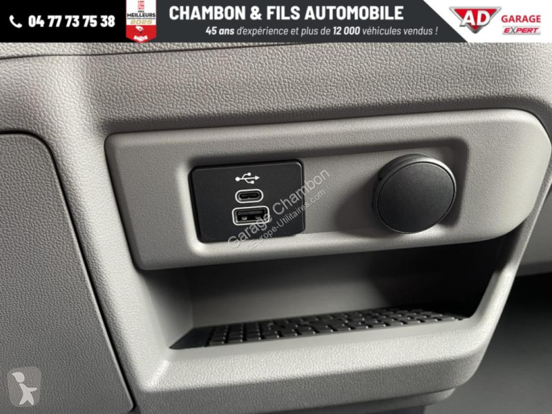 Ford FOURGON FGN 320 L1H1 2.0 ECOBLUE 170 CH...