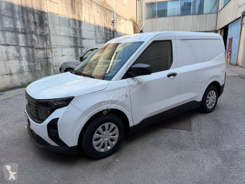 Комерційні автомобілі Ford