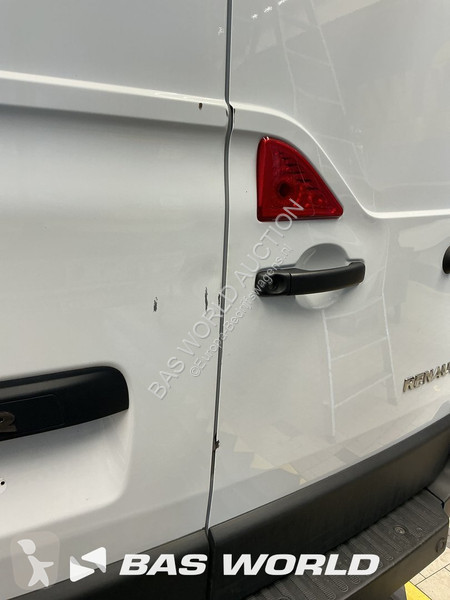 Furgoneta Renault 135PK