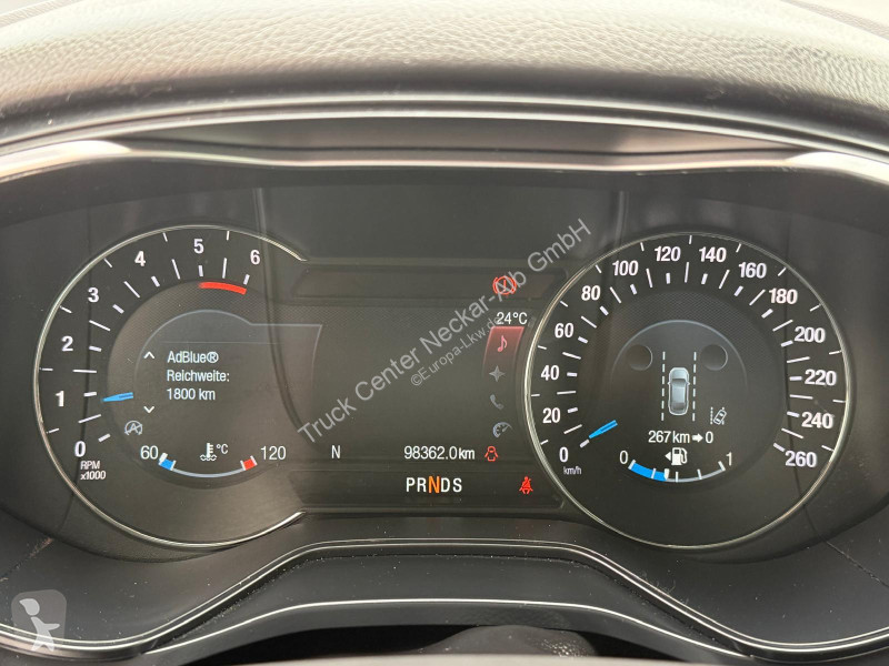 Véhicule utilitaire Ford Turnier Titanium 2.0...