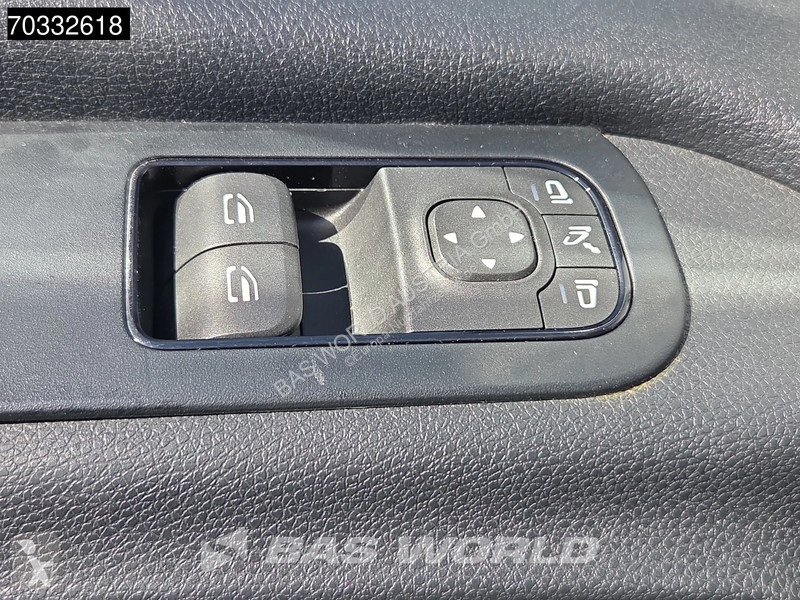 Véhicule utilitaire Mercedes 317 CDI Automatik...