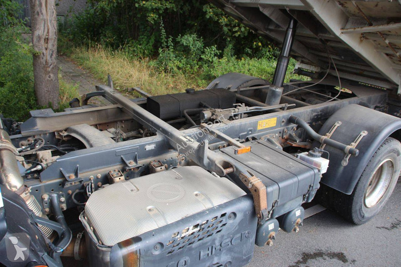 Véhicule utilitaire Iveco 80-210