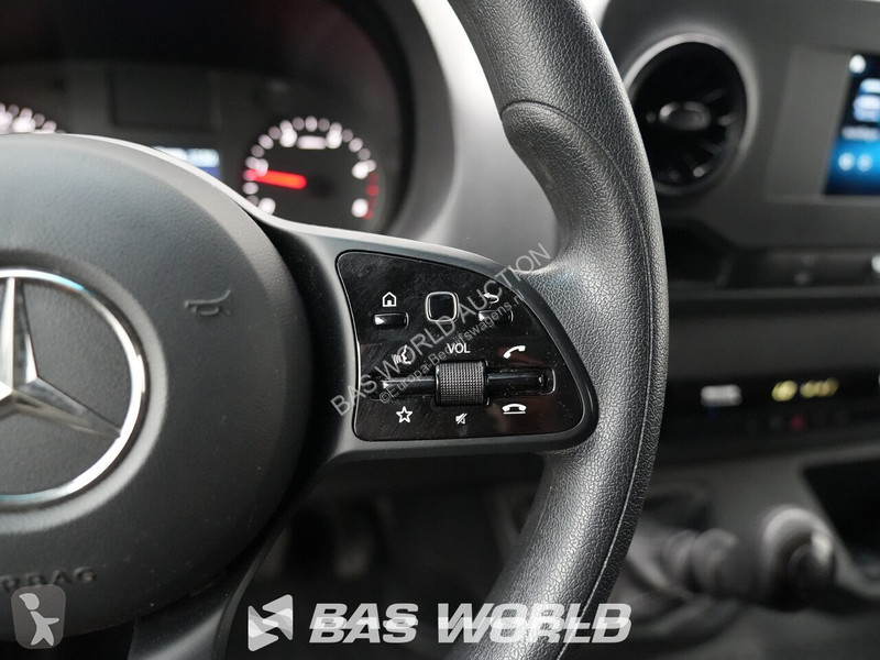 Véhicule utilitaire Mercedes 311 CDI