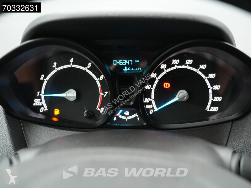 Véhicule utilitaire Ford Courier Benzine L1H1...