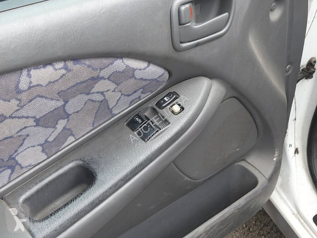 Véhicule utilitaire Toyota