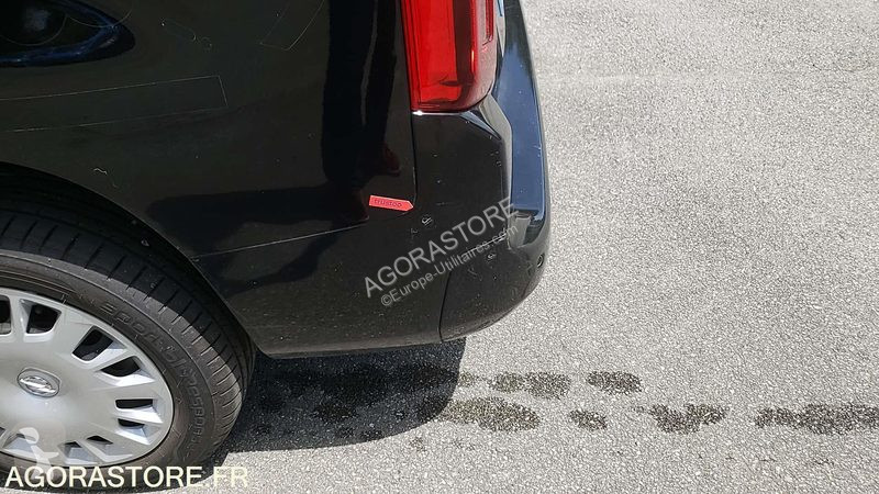 Véhicule utilitaire Opel COMBO