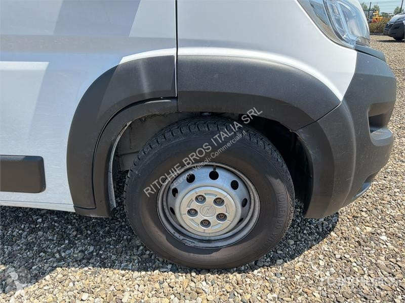 Véhicule utilitaire Opel 2.2 103 KW KA L4H2