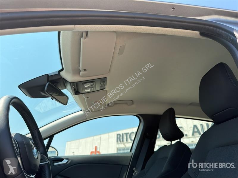 Furgoneta Renault 1.0
