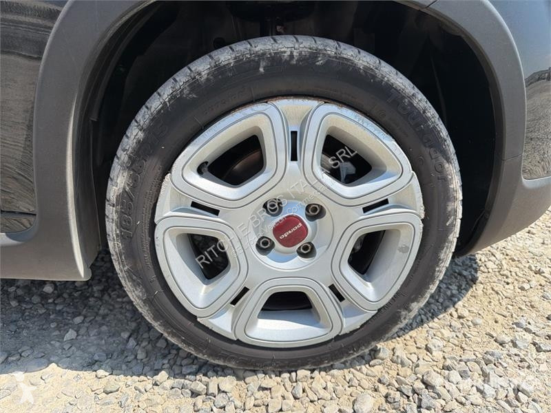 Комерційні автомобілі Fiat 1.0