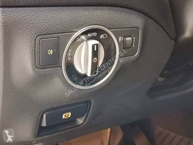 Furgoneta Mercedes