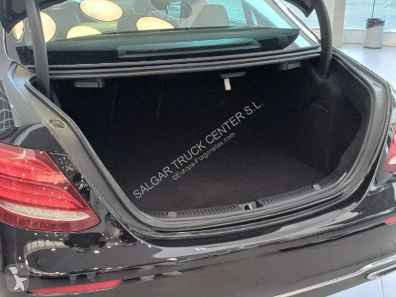 Furgoneta Mercedes