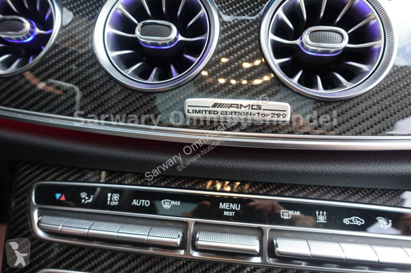 Комерційні автомобілі Mercedes Limited Edition...