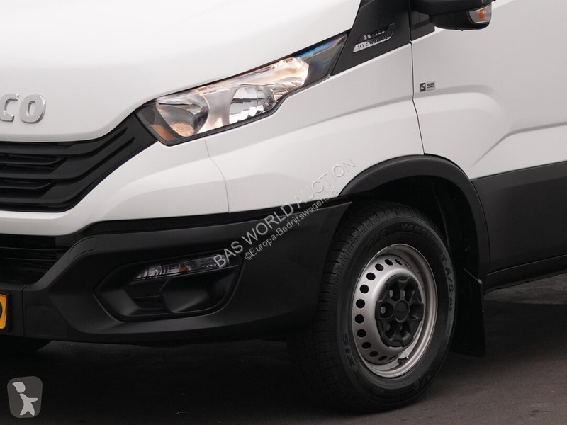 Furgoneta Iveco 35S16
