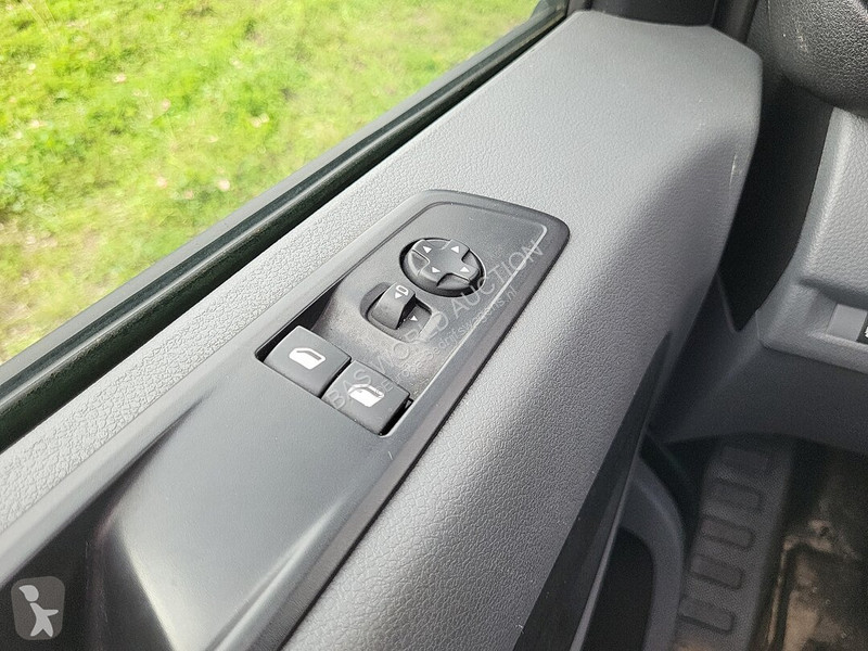 Furgoneta Peugeot 120pk
