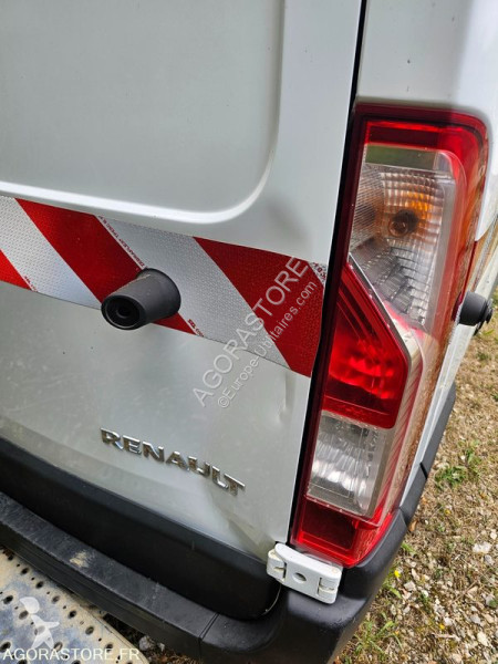 Лекотоварен автомобил Renault