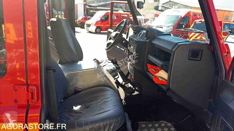 Furgoneta Land Rover DEFENDER