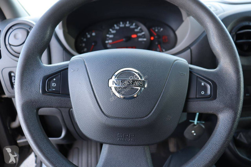 Furgoneta Nissan