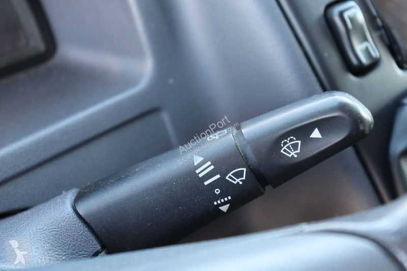 Bedrijfswagen Mercedes 114