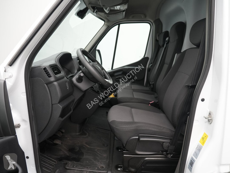 Furgoneta Renault 135PK