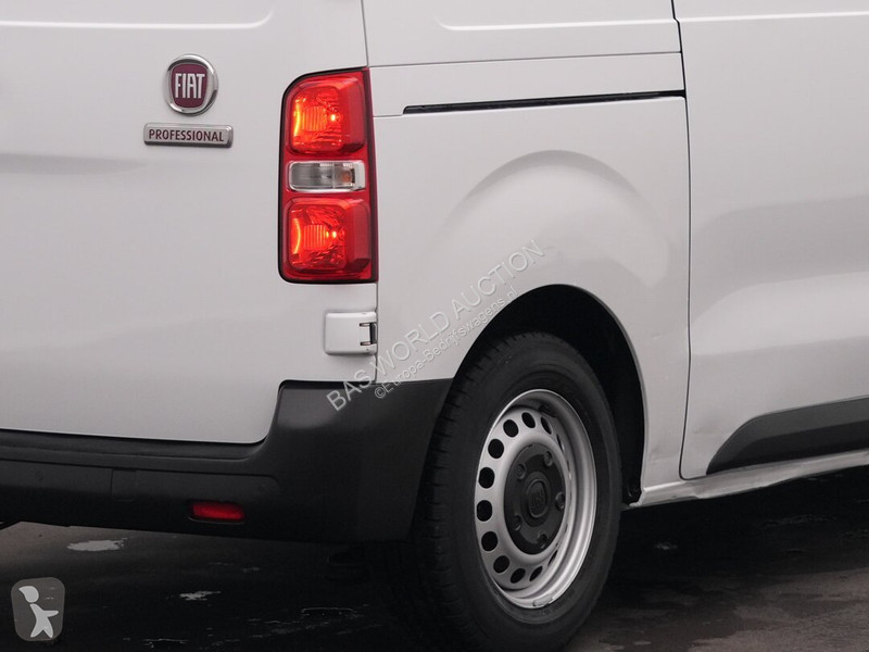 Bedrijfswagen Fiat 144pk