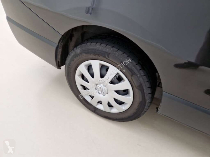 Veículo utilitário Nissan 2.0 130 L2H1 N-Conn....