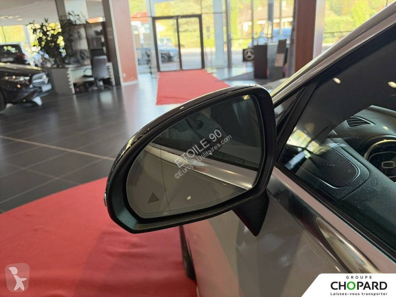 Коммерческий автомобиль Mercedes CLE Cabriolet...