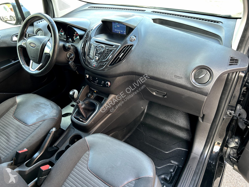 Коммерческий автомобиль Ford Transit 1.5 TDCI...