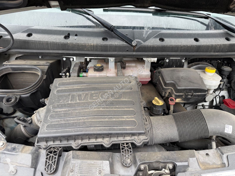 Veículo utilitário Iveco 35C16 3,0L Koffer LBW...
