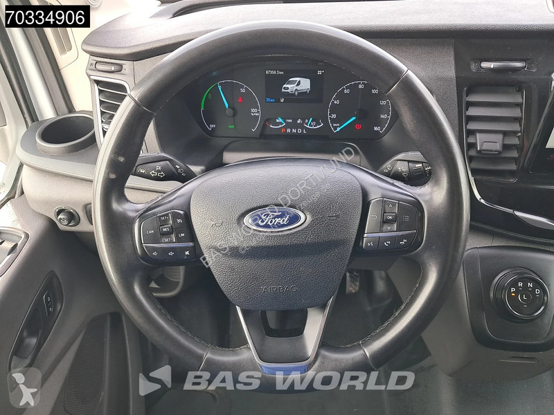Užitkové vozidlo Ford Elektro 68kWh 317km WLTP...