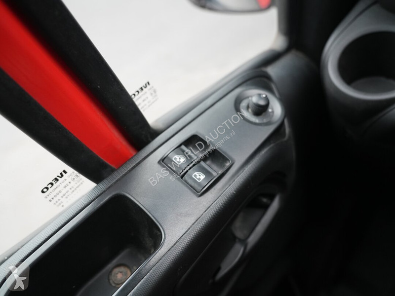 Furgoneta Iveco 35C12