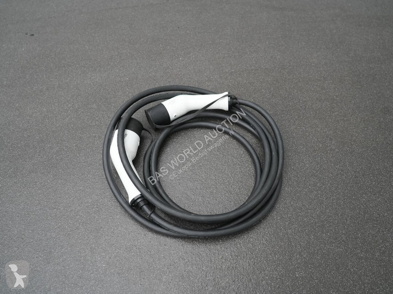 Haszongépjármű Opel e 136pk -e