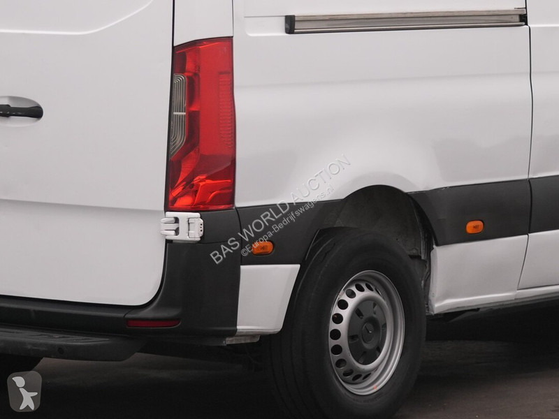Haszongépjármű Mercedes 312