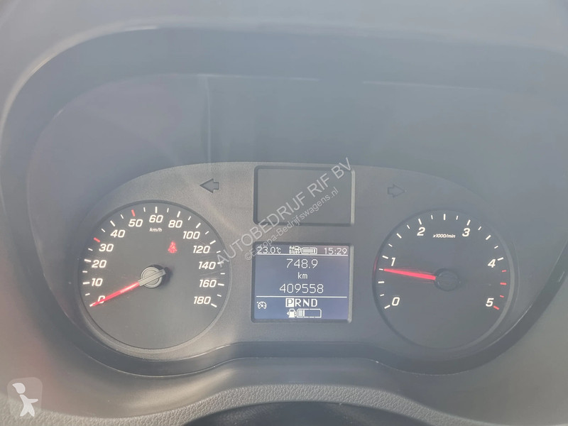 Haszongépjármű Mercedes 314 CDI
