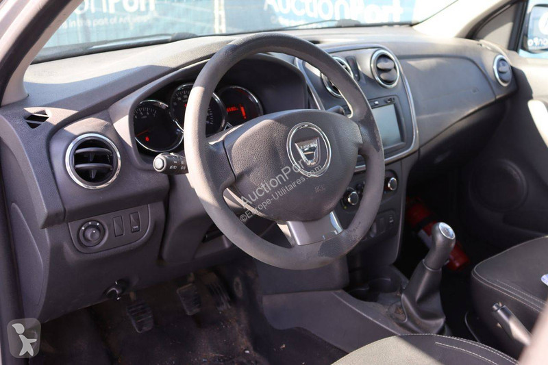 Haszongépjármű Dacia