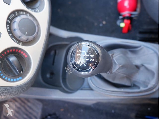 Veículo utilitário Opel