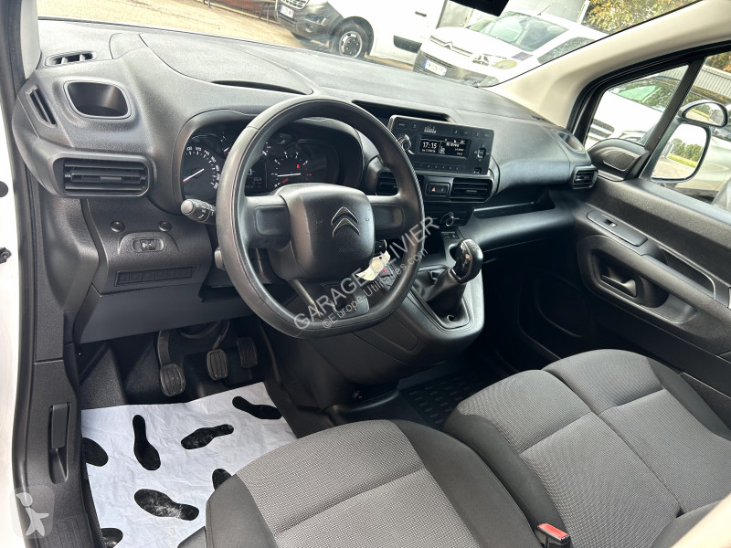 Užitkové vozidlo Citroën M 1000KG 1.5 Bluehdi...