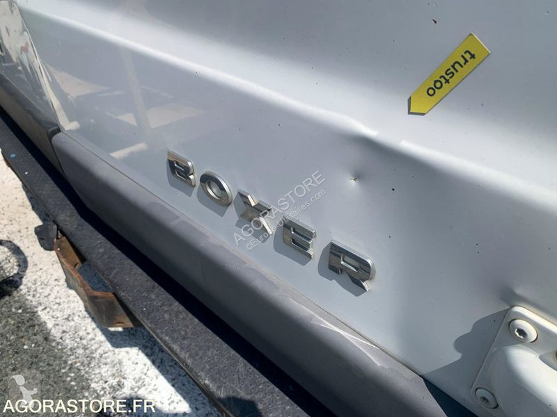 Véhicule utilitaire Peugeot BOXER