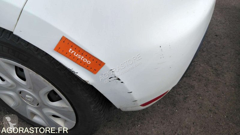 Véhicule utilitaire Renault CLIO