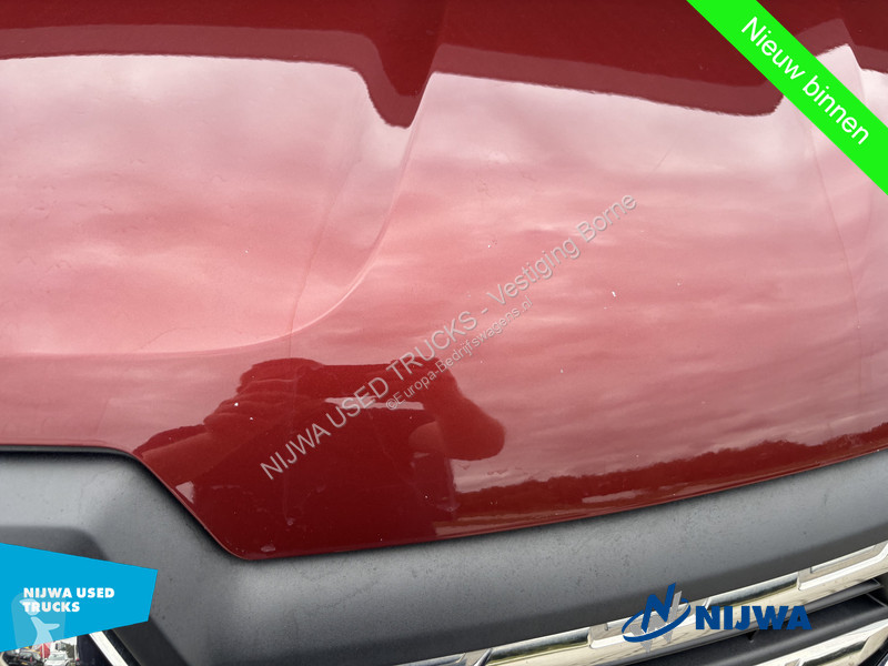 Veicolo commerciale Renault 150 L2H1 DC + Trekhaak